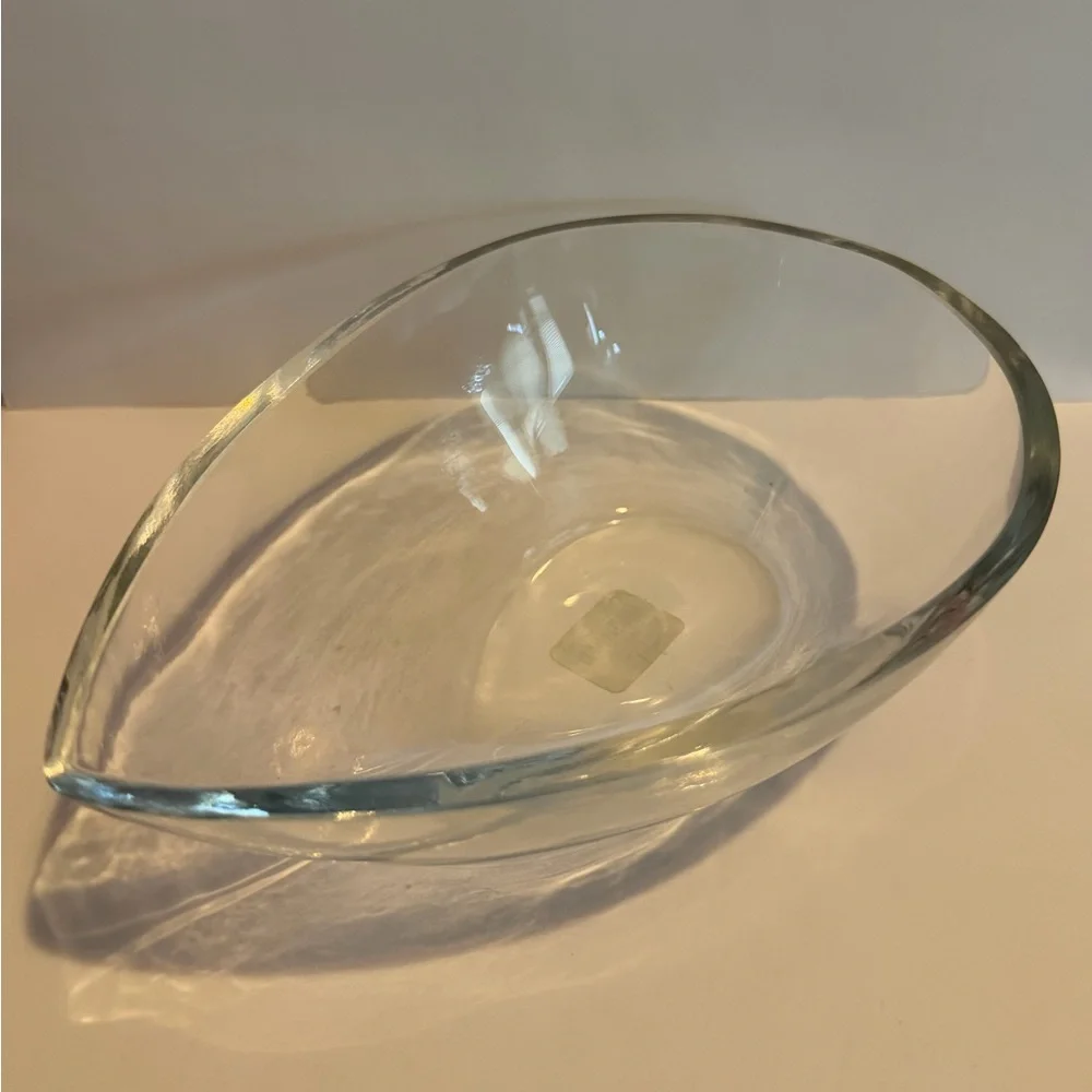 Crate & Barrel Tear Clear Glass Wink Bowl